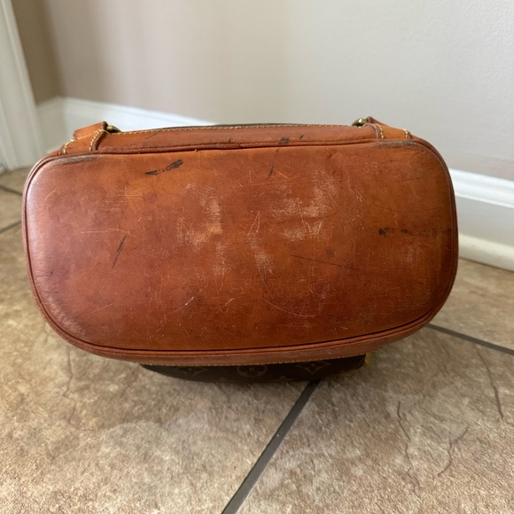 Authentic Louis Vuitton Montsouris MM Backpack/Project Bag - Picture 6 of 8